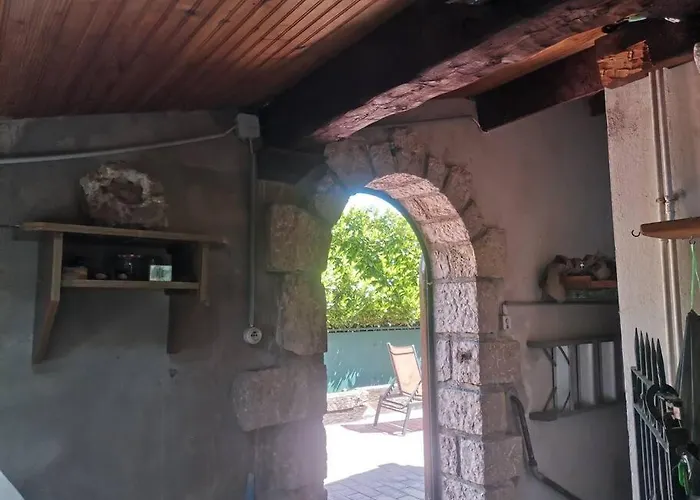 Maison Traditionnelle Sur Les Collines Nicoises * Nice