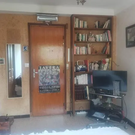 Maison Traditionnelle Sur Les Collines Nicoises